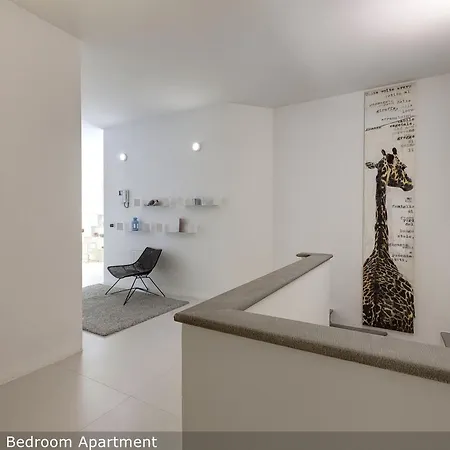 Ulisse & Penelope By Mamo Florence